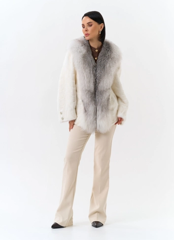 Шуба из норки с отделкой из меха лисы фото
