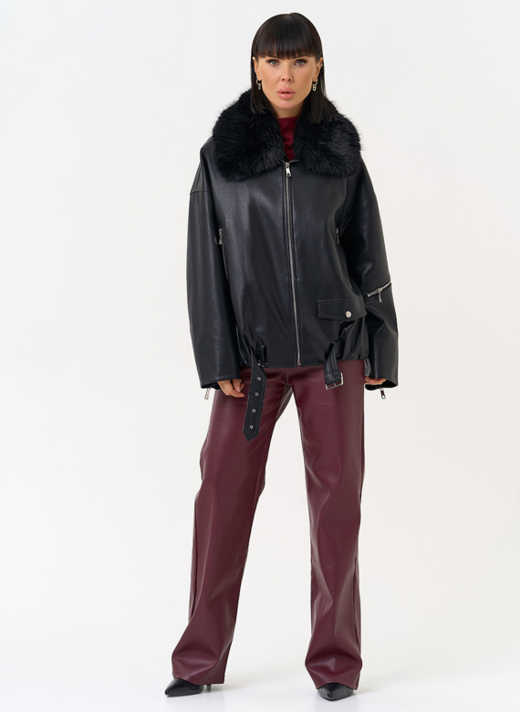 Женская утепленная куртка из эко кожи черного цвета