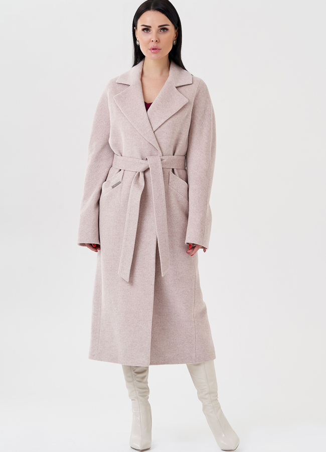 Светлое женское пальто с поясом модель № 23965 меха малина