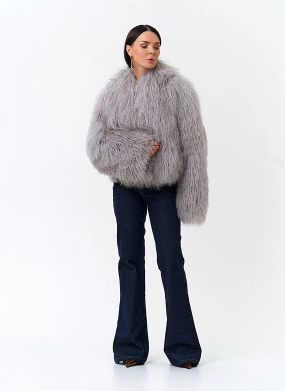 Короткая шуба из ламы