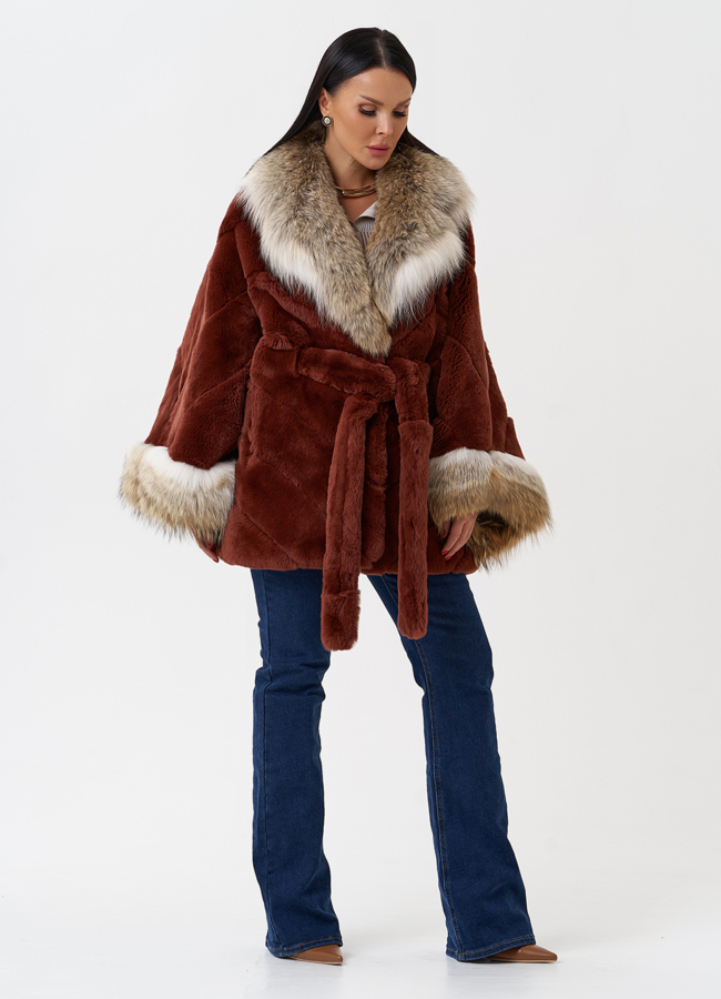 фото Шуба из кролика с отделкой из меха койота модель № 28904