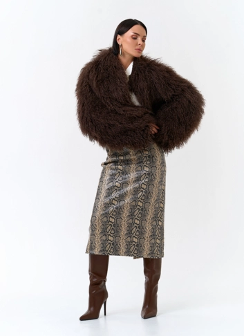 Короткая шуба из ламы