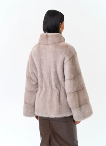 Шуба из меха норки с воротником стойкой фото